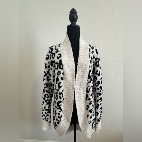 UGG open front cardigan - Picture 1 of 5